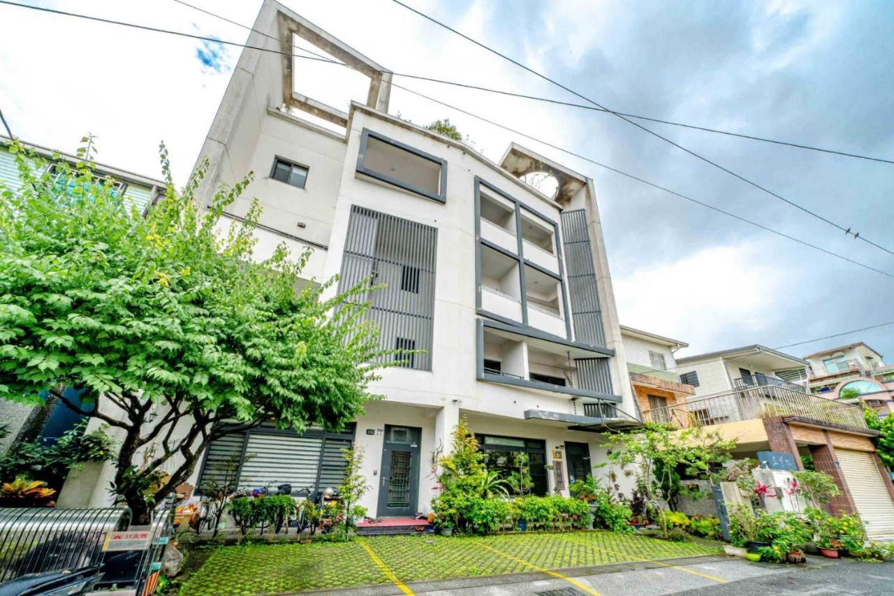 五葉松民宿-電梯民宿 近慈濟中小學及慈科大及人社院 Hualien Extérieur photo